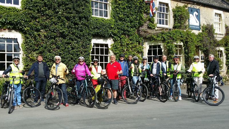 e-biking from Bibury